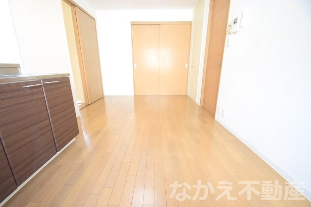 【居間・リビング】 | ゆったり過ごせる居間です