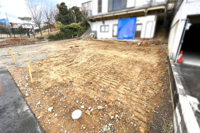 【外観】 | 城陽市寺田大谷　新築戸建 | 【周辺情報】《武智診療所》が徒歩2分にあるので安心して暮らせます。