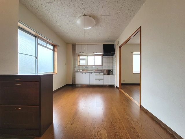 クレールセゾンⅠの居間・リビング|居間です