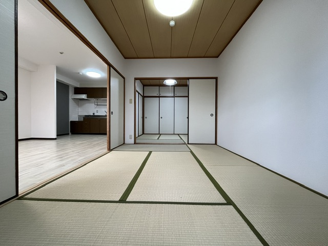 ドミール有住の外観
