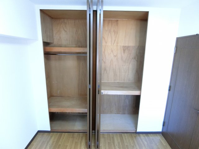 ドミール有住の収納
