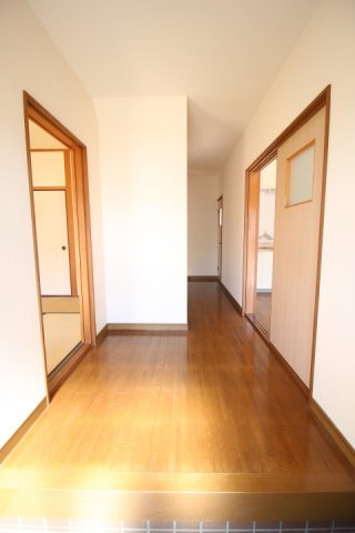 【エントランス】 | 坪田貸家