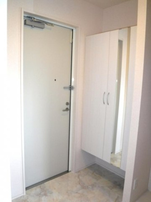 【玄関】 | シャトーヒルズ