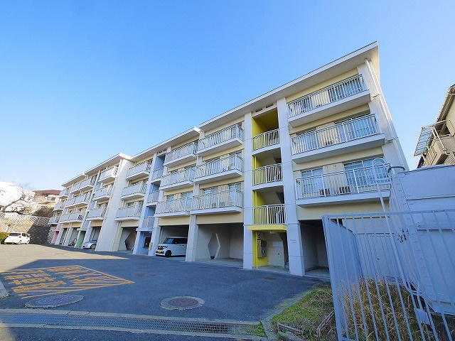 ルノアス富雄
