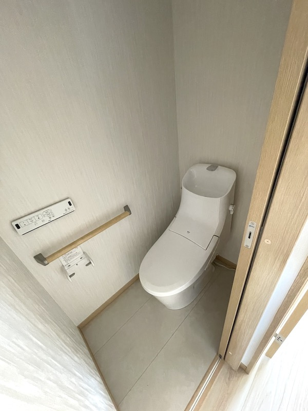 Comodo de Vivere(コモド　ダ　ヴィーヴァレ)　のトイレ