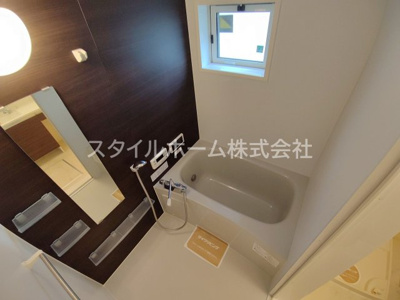 【浴室】 | オアシス南牛川 | 別部屋写真です。