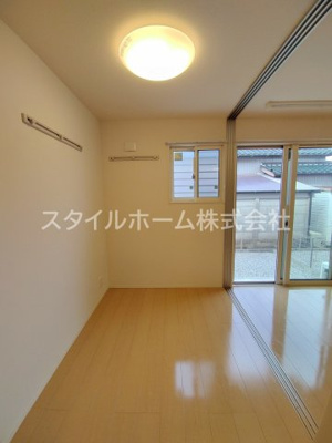 【寝室】 | オアシス南牛川 | 別部屋写真です。