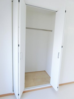 【収納】 | 松本マンション | こまごまとしたものを収納できそうですね