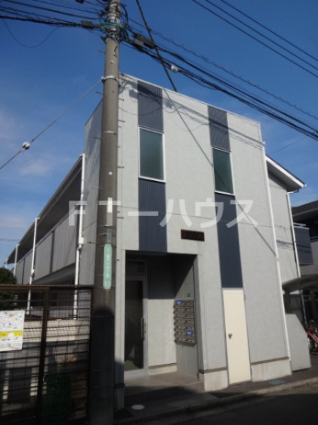  ロングインＡの外観