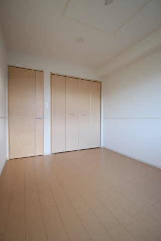 【寝室】 | グランヴィリオ