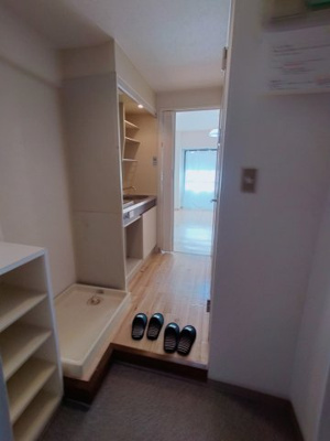 【玄関】 | シティパーク菱屋西