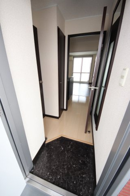 【玄関】 | SEIWAⅡ | ※同タイプの別の部屋の写真です。