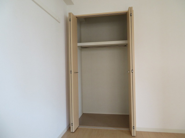 エルシェ柳本の収納