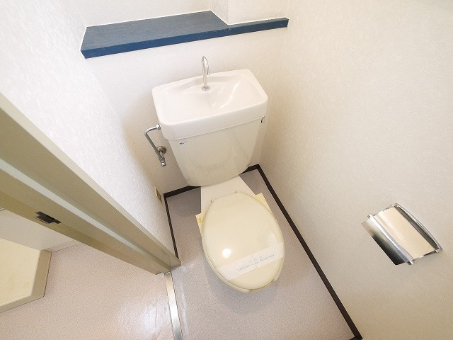アゼリアコート尼ヶ辻のトイレ