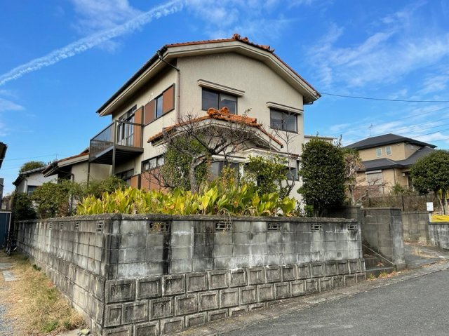 中隈山貸家の外観