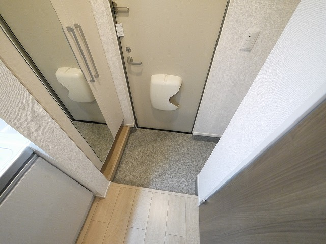 Ｋ－３．四条大路の玄関|落ち着いた玄関です