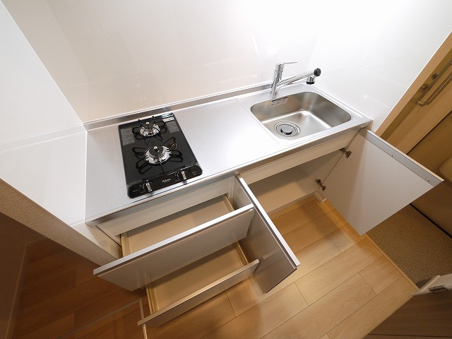 Ｋ－３．四条大路のキッチン|きれいなキッチンです