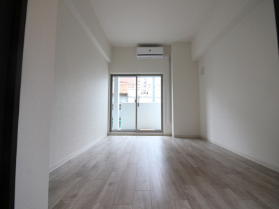 【洋室】 | フォーリアライズ梅田レーベン