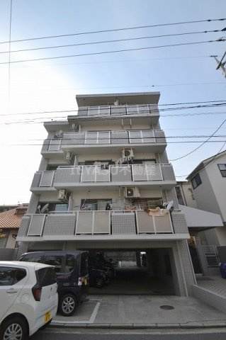 メゾンドタナカ
