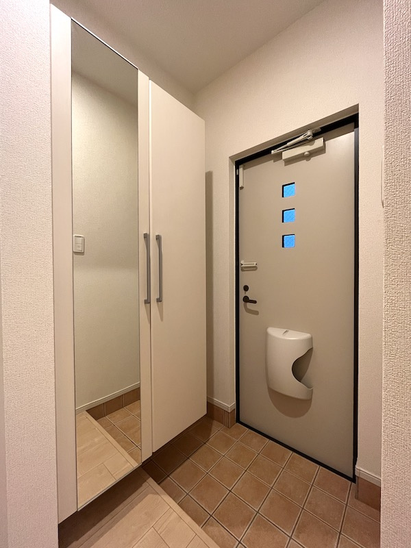 Costa　Mesa(コスタ メサ)Ⅲの玄関