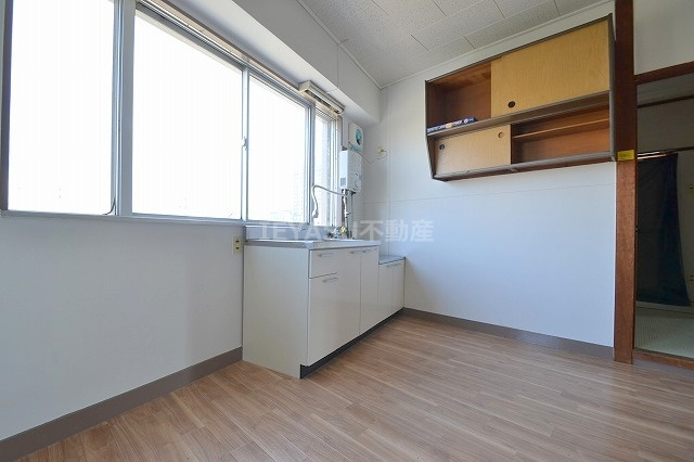 内藤ビルのキッチン