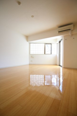 【洋室】 | アンリーヴ北野