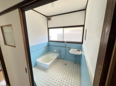 【浴室】 | 藤村貸家 | お風呂で日々の疲れを落としましょう