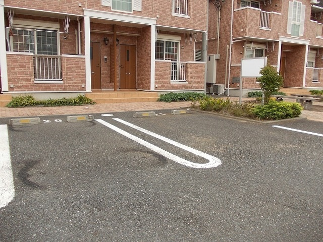 コンフォート葉山　Ⅱの駐車場|駐車場