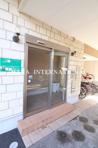 チェルシー舞浜 のエントランス