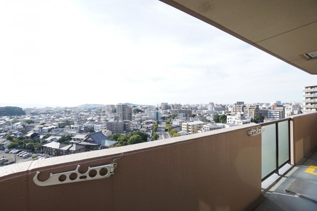 【バルコニー】 | ハウベスト大橋 | 広々としたバルコニーです
