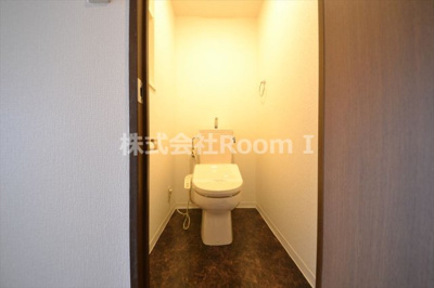 【トイレ】 | コモグランツ | 落ち着いた色調のトイレです