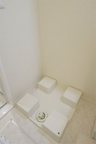 ハピネスの洗面所