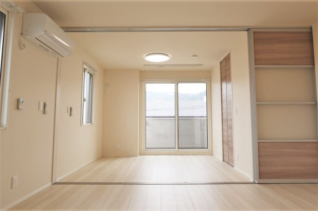 ハピネスの居間・リビング