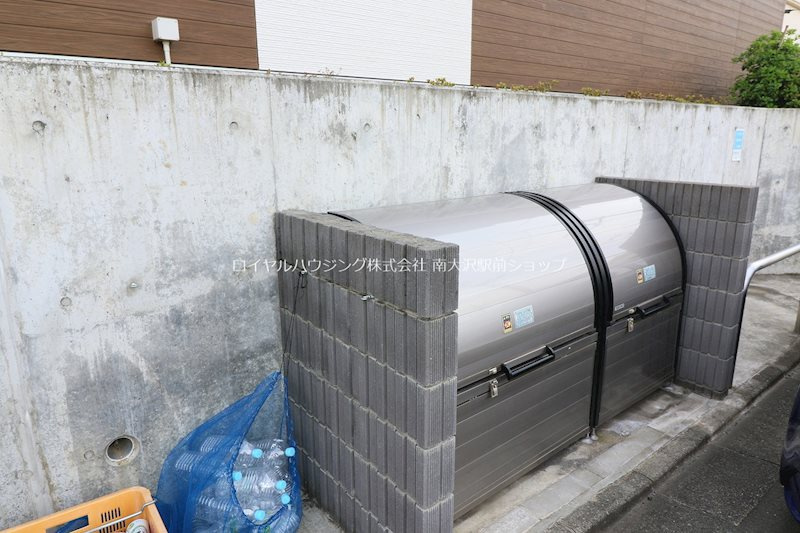 ☆敷地内ゴミ捨て場☆