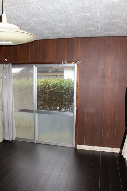 都城市志比田町の中古一戸建の洋室