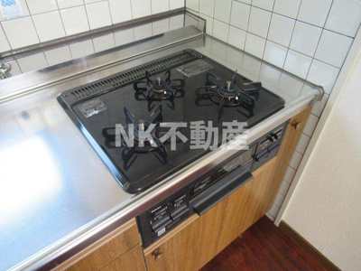 【キッチン】 | 高井田青山ビル（布施賃貸） | ガス3口のシステムキッチンです