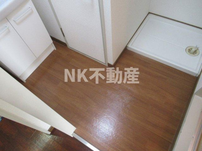 【洗面所】 | 高井田青山ビル（布施賃貸） | 忙しい朝には欠かせない洗面所です