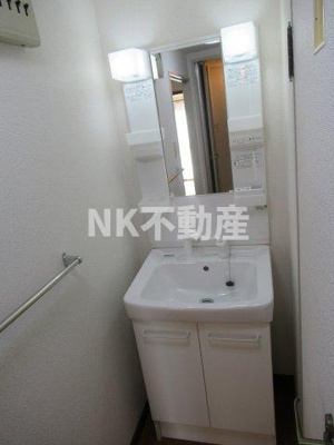 【洗面所】 | 高井田青山ビル（布施賃貸） | 使いやすい洗面所です