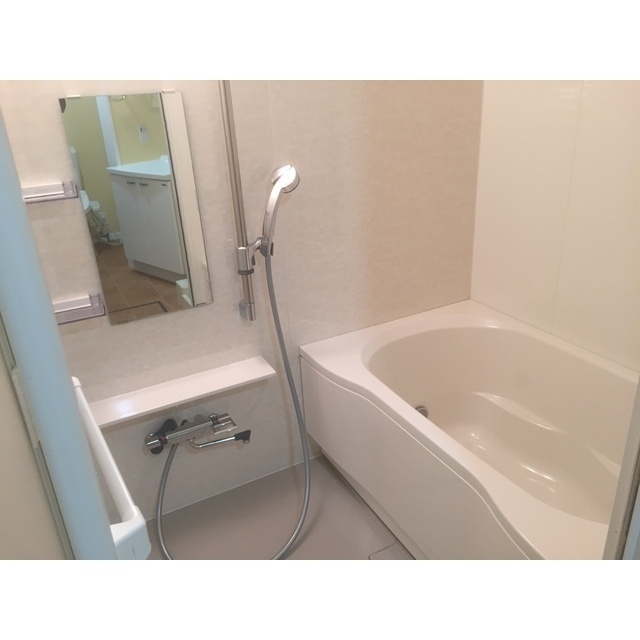 ソレイユ宮前平の浴室|※現況優先となります。