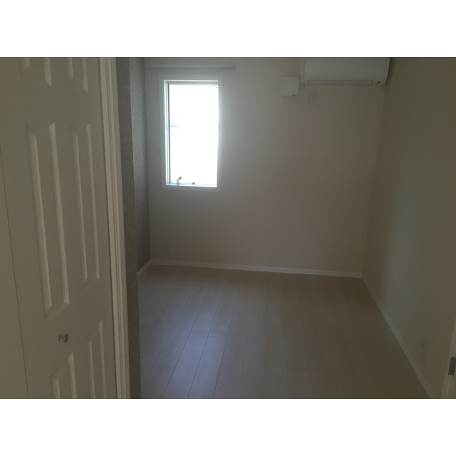 ソレイユ宮前平の洋室|※現況優先となります。