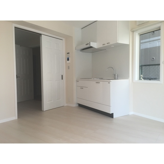 ソレイユ宮前平の居間・リビング|※現況優先となります。