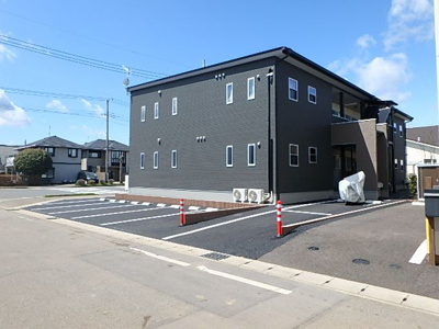 【駐車場】 | グランメゾン那須 | １台分無料の駐車場