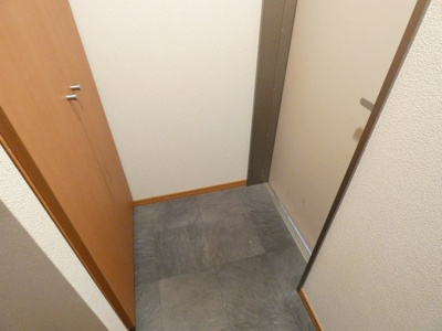 【玄関】