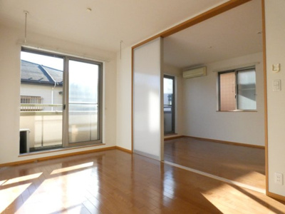 【居間・リビング】