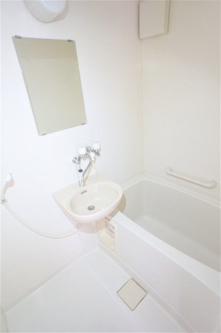 ピア リナーシェの浴室|ゆったりと過ごせるおふろです