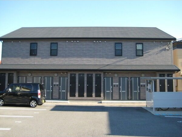 アンプルール リーブル 80R　　　刈谷市の賃貸はクラスホーム刈谷店の駐車場