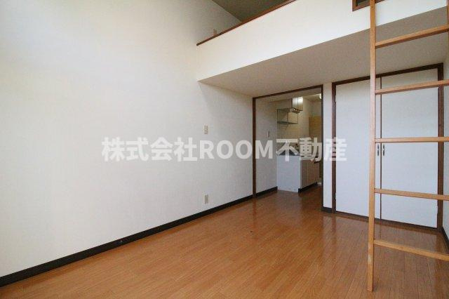 メイプルコート広原の居間・リビング|使いやすいリビングです