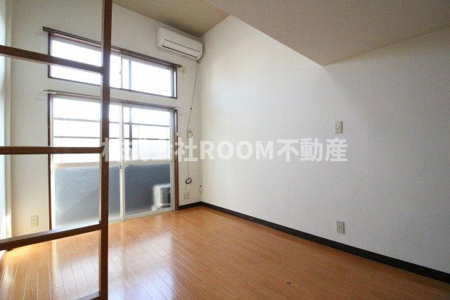 メイプルコート広原の居間・リビング|使いやすいリビングです