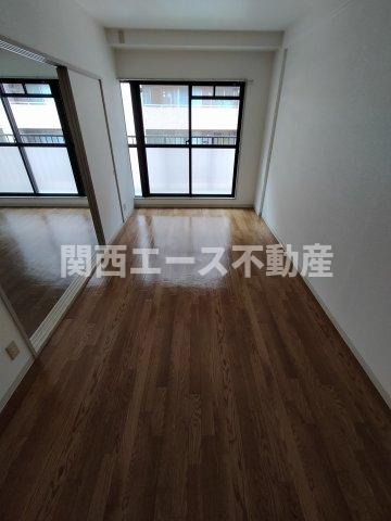 【寝室】 | グランデュール弥生