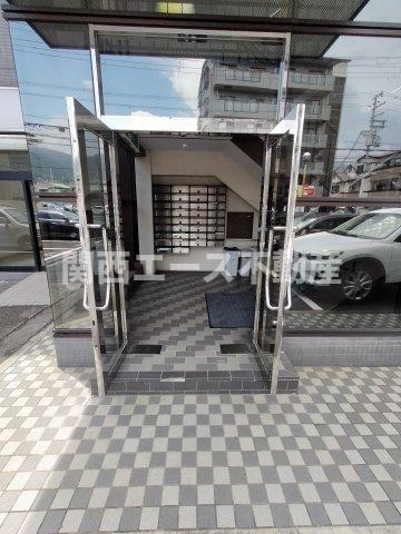 【エントランス】 | グランデュール弥生